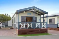 Discovery Parks - Adelaide Beachfront - Tiny houses