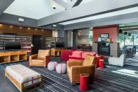 Four Points by Sheraton at Phoenix Mesa Gateway Airport - 3-Star