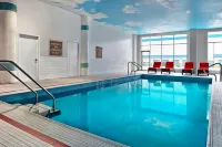 Four Points by Sheraton Calgary Airport - Pools