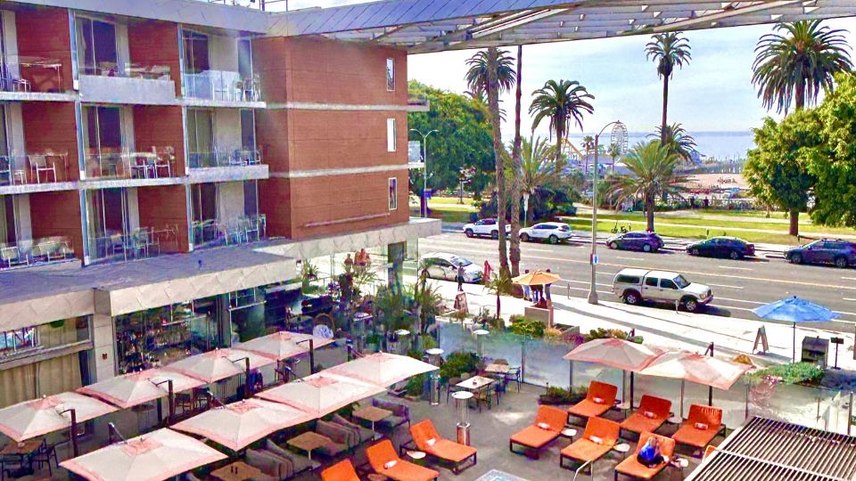 Shore Hotel