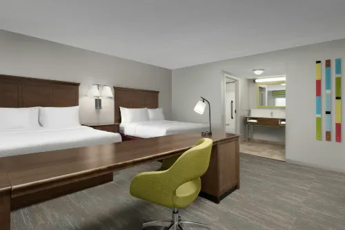 Hampton Inn & Suites Orlando-North/Altamonte Springs - parking
