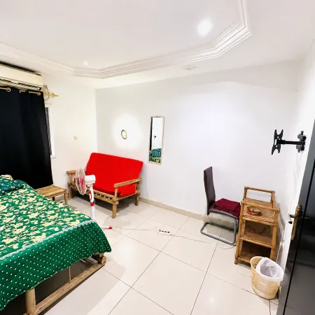 beautiful  room with private toilet - ACI 2000