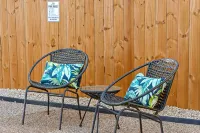 Haven House King Bed Backyard Pool - Boutique
