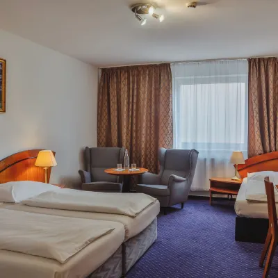 Hotel Savoy Hotels near St. Nicholas Church