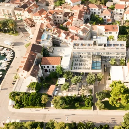 Hotel Osam - Adults Only
