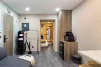 Charm Flats - Kitchens