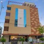 Hotel Raaga Inn = 拉加飯店 - 2 星級