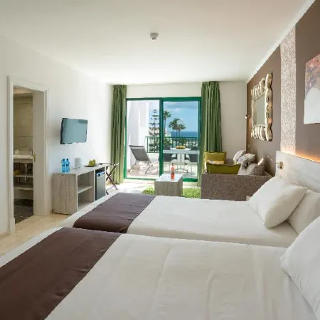 Apartamentos Galeon Playa