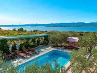 Lucije - piscine