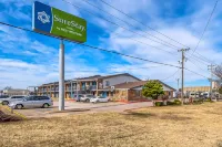 SureStay Hotel by Best Western Oklahoma City West - parcheggio