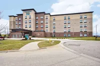 Homewood Suites by Hilton Cincinnati/West Chester - parking