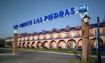 Hotel Fuente Las Piedras