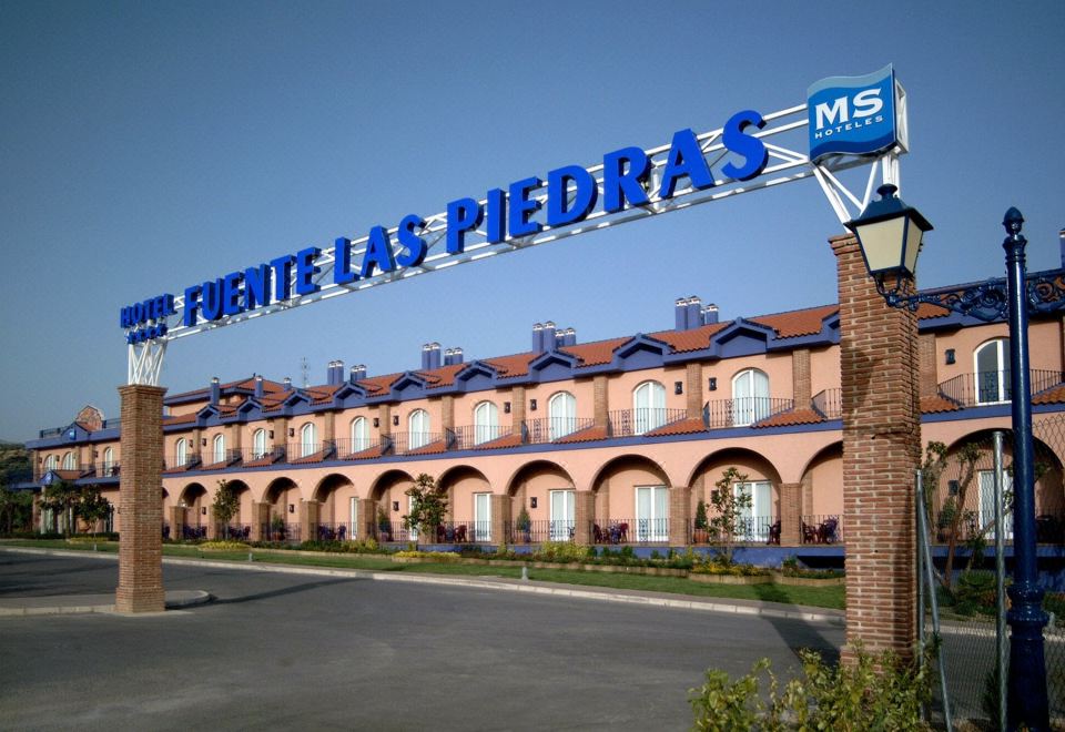 MS Fuente Las Piedras-Cabra Updated 2023 Room Price-Reviews & Deals |  Trip.com