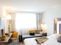 Novotel Lodz Centrum Hotels near Olsy nad Nerem