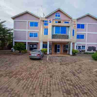 Pemicsa Hotel Accra Hotel Exterior