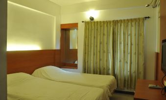 Hotel Shanthi Inn