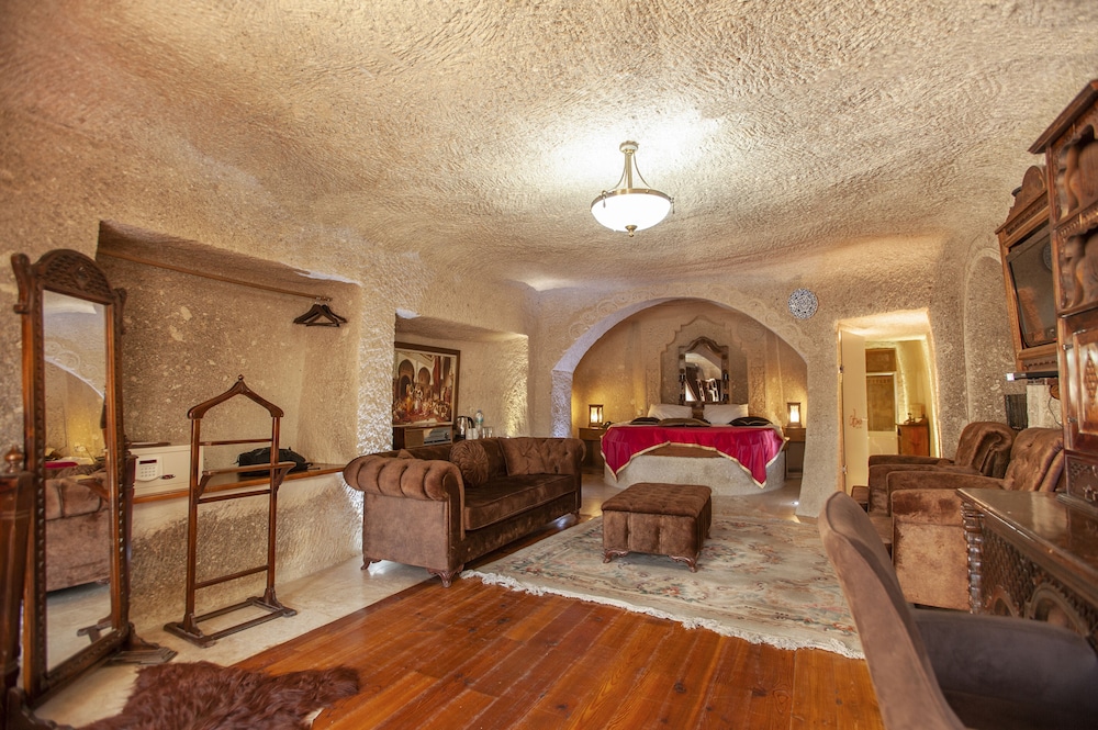 Ottoman Cave Suites