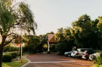 Club Wyndham Dunsborough, Trademark Collection by Wyndham - Pysäköinti