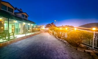 Ganghwa Island Pine Scented Pension