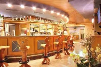 Hotel il Caminetto Sport - Barer