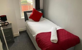 Gateway Mews Wv1 Stays 5Beds Parking Long Stay Discounts