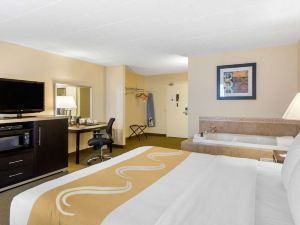 Quality Inn Ledgewood - Dover