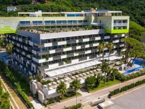 Carine Hotel Park