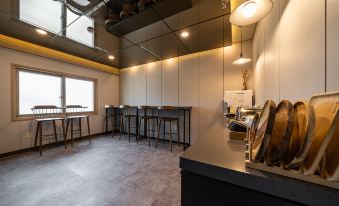 Geojedo Jangseungpo Hotel Pause