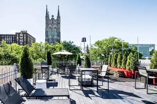 C3- Hotel Art de Vivre - Homestays
