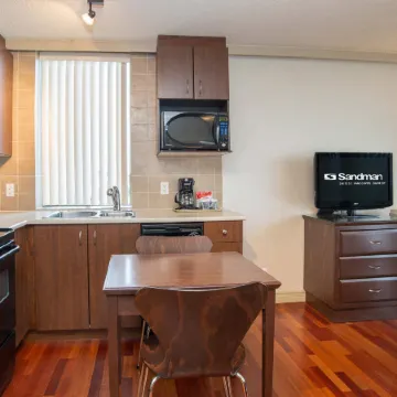 Sandman Suites Vancouver on Davie