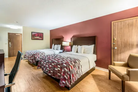 Red Roof Inn & Suites Wapakoneta Отели в г. Оглейз