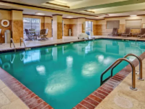 希爾頓歡朋酒店-範布倫 克勞福德縣酒店