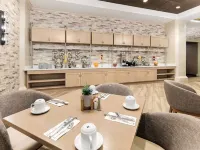 DoubleTree by Hilton San Diego-Mission Valley Hotels near SDCCU Stadium