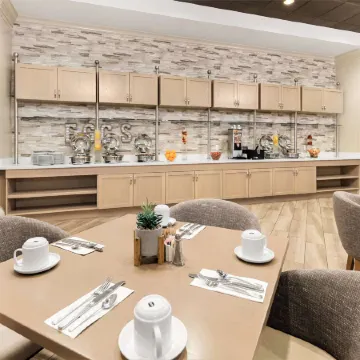 DoubleTree by Hilton San Diego-Mission Valley Отели рядом с достопримечательностью «Стадион SDCCU»