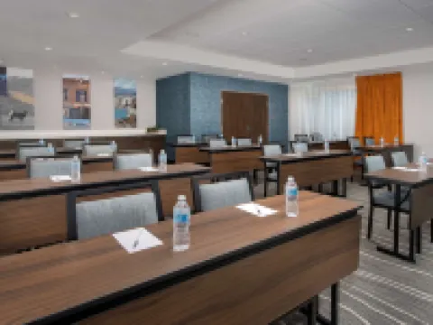 Tru by Hilton Rapid City Rushmore Hotels in Rapid City