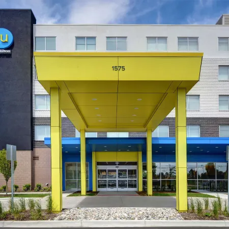 Tru by Hilton Troy Detroit