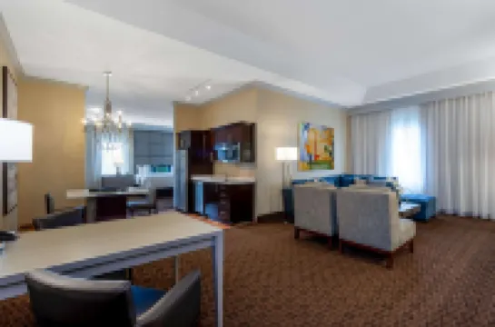 Hawthorn Extended Stay by Wyndham West Palm Beach