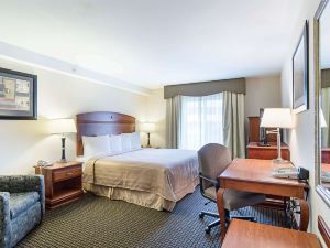 Quality Inn & Suites Northampton - Amherst