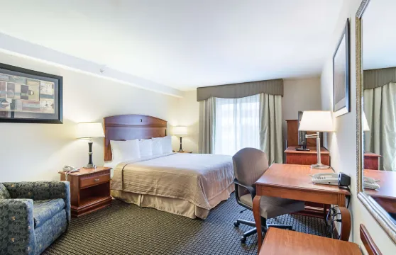 北安普敦品質酒店及套房-阿默斯特