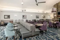 Homewood Suites by Hilton Philadelphia/Mt. Laurel فنادق في ماونت لوريل