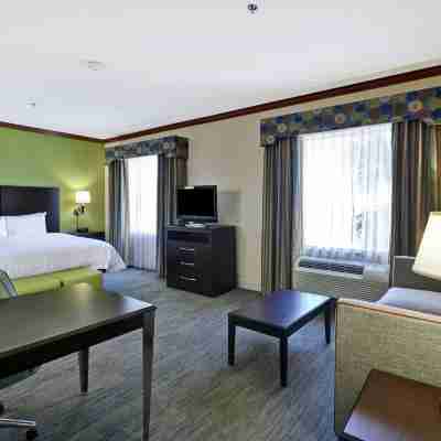 Hampton Inn & Suites Corpus Christi I-37 - Navigation Blvd. Rooms