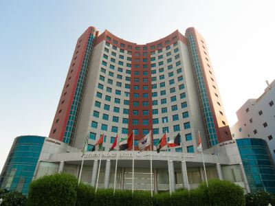 Crown Palace Hotel