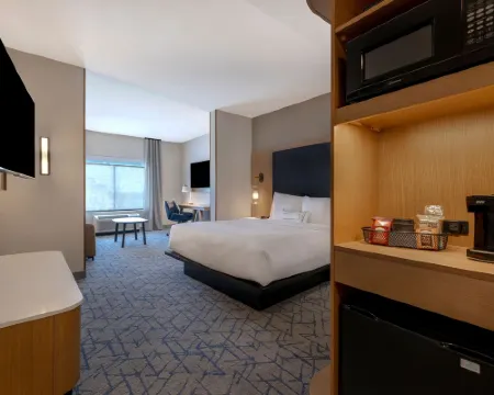 แฟร์ฟิลด์ อินน์ & สวีท บาย มาริออทเตอร์ เดนเวอร์ แอร์พอร์ต แอท เกตเวย์ ปาร์ค โรงแรมในออโรรา