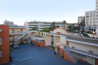 Baymont by Wyndham San Diego Downtown