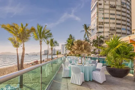 Copacabana Beach Hotel Acapulco