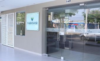 Varanasi Hotel Boutique Aeropuerto