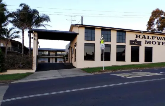 哈弗威汽車旅館