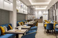 Eurostars Puerta Real