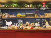 Ibis Barcelona Santa Coloma - Frühstück
