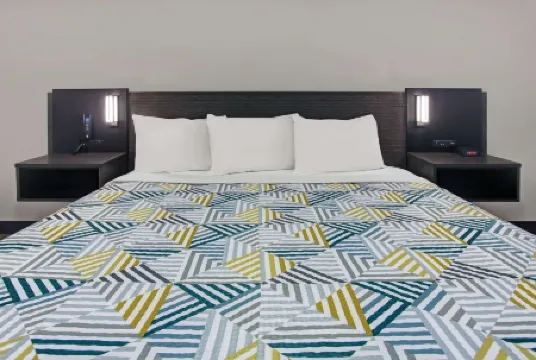 Motel 6 Monahans, TX